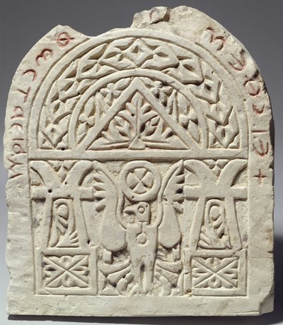 Estela funeraria con una paloma o águila, siglo VIII-IX d.C. (piedra caliza) de Coptic